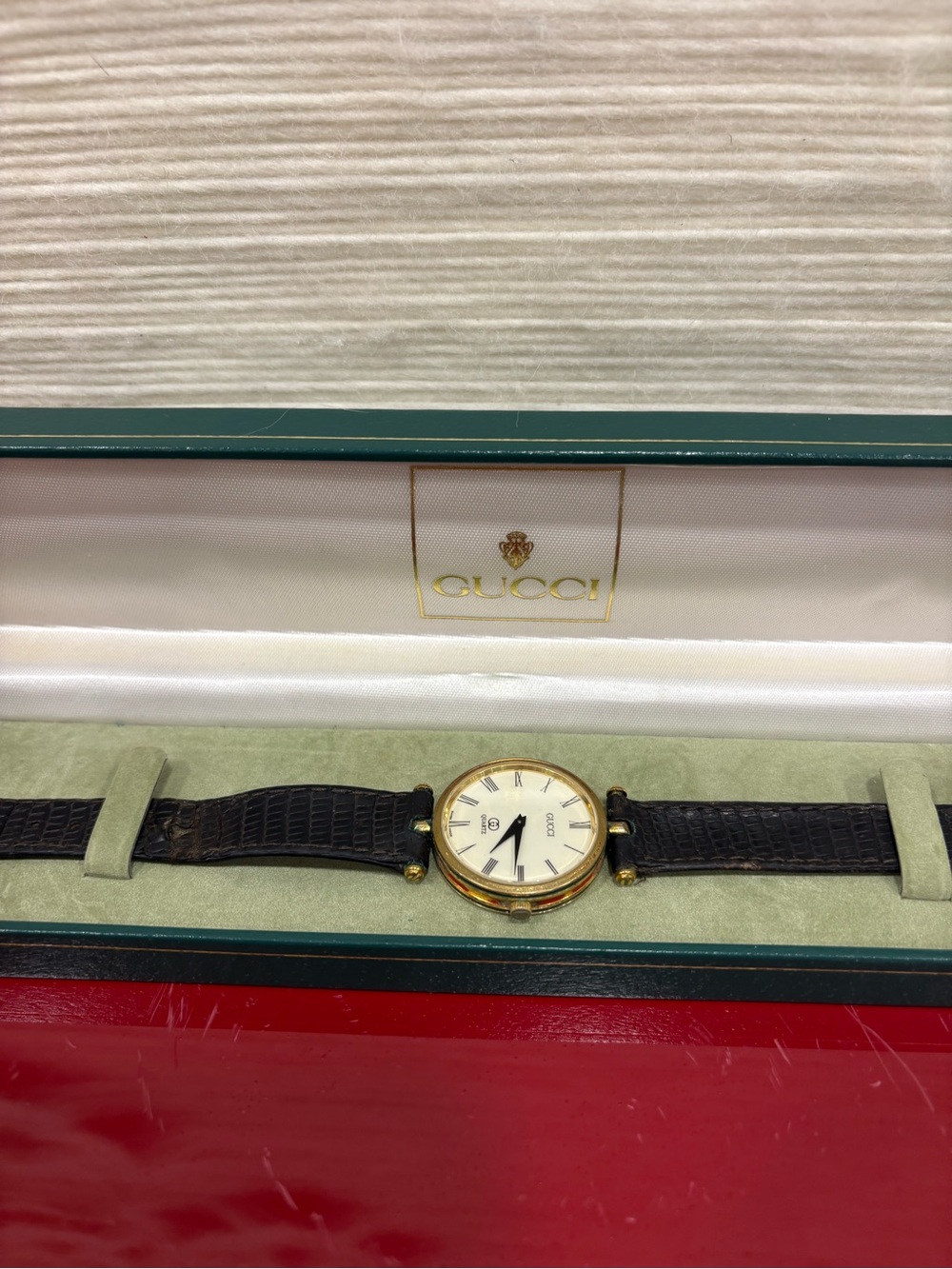 Vintage gold plated Gucci watch
